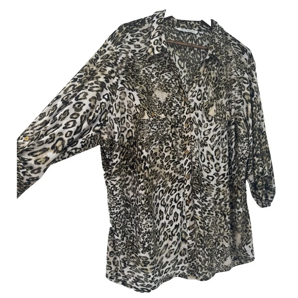 Emily‎ Daniels Blouse Leopard Sparkle Stretch Mob Wife Animal print button up 2X